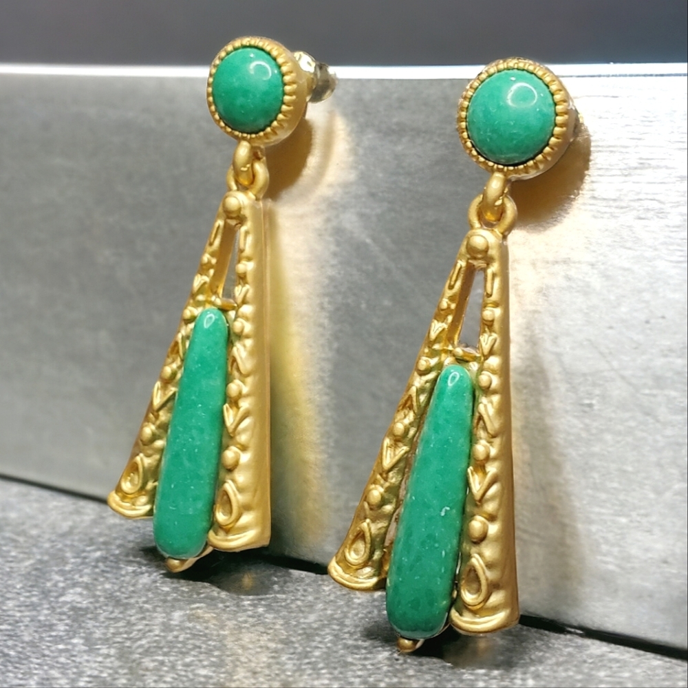 New Egyptian Revival Green Stone Dangle Earrings - Picture 2 of 3